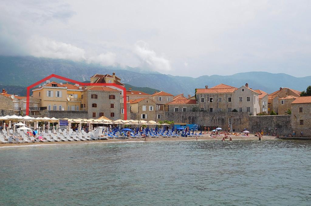 R-Club Old Town Apartments Будва Екстер'єр фото