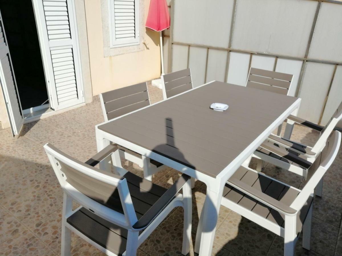 R-Club Old Town Apartments Будва Екстер'єр фото