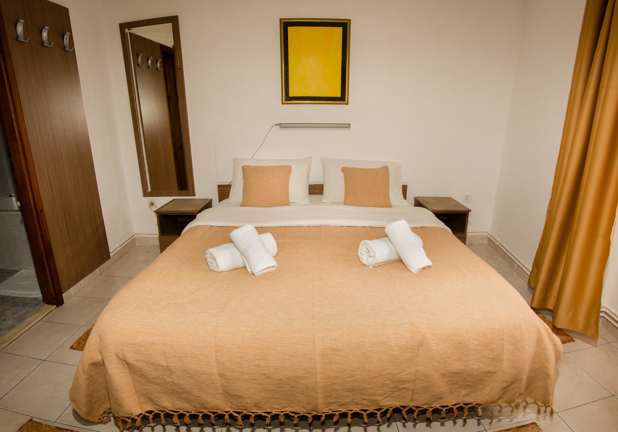 R-Club Old Town Apartments Будва Екстер'єр фото